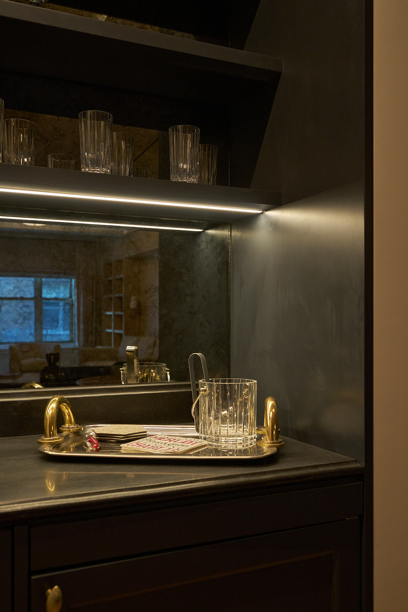 60 Gramercy 9G - Image 7